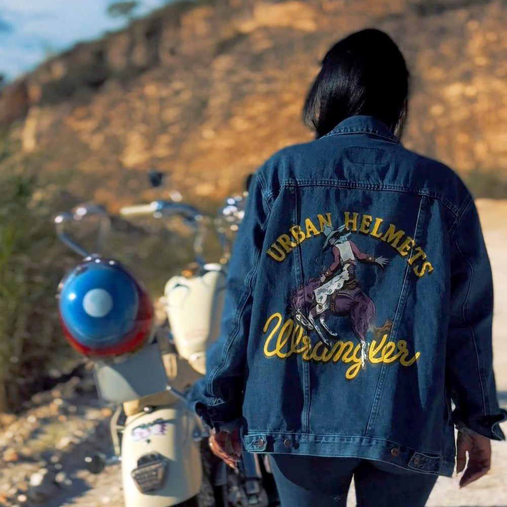 Jaqueta Jeans Collab Urban x Wrangler
